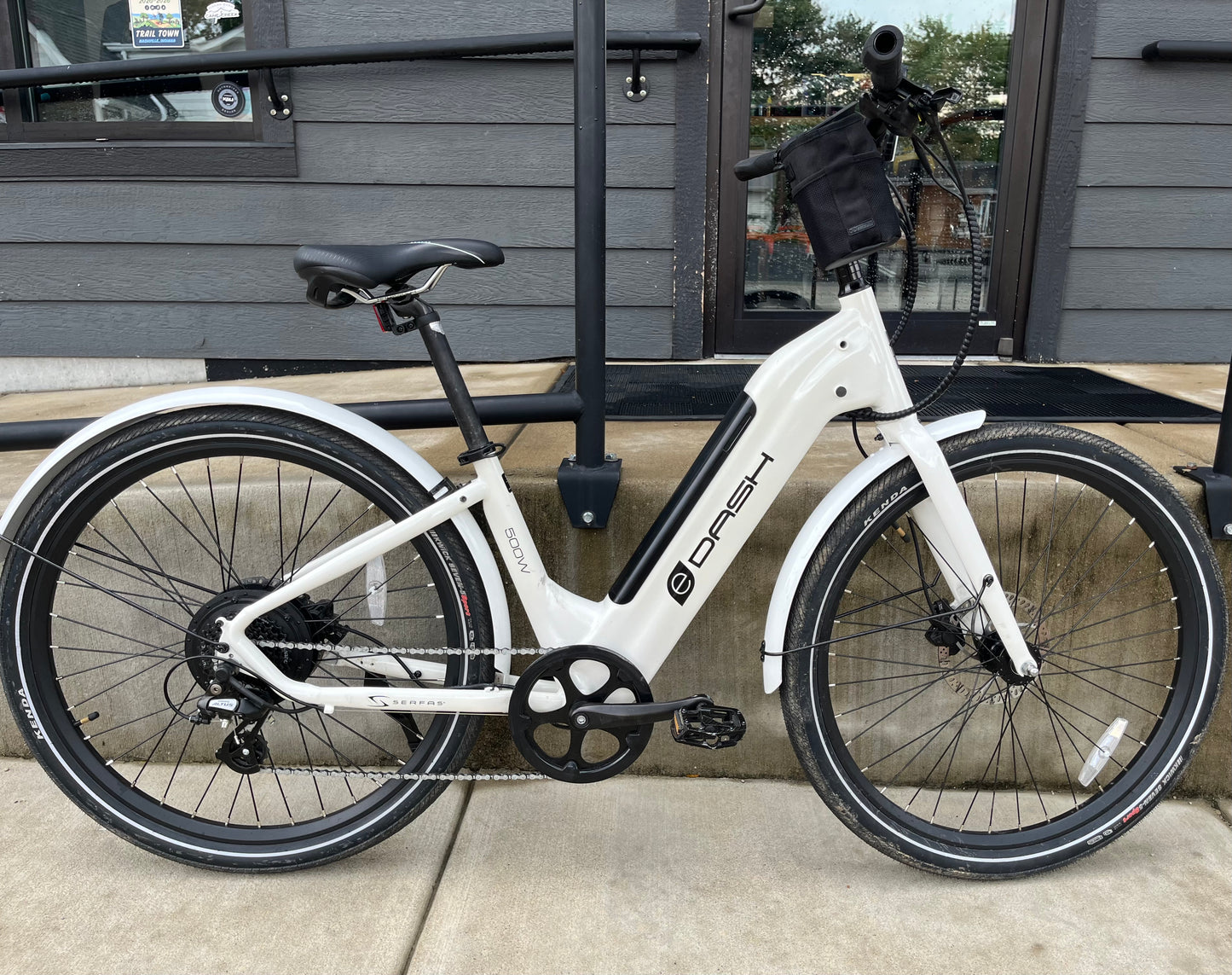 Serfas E-Dash Small White E-Bike